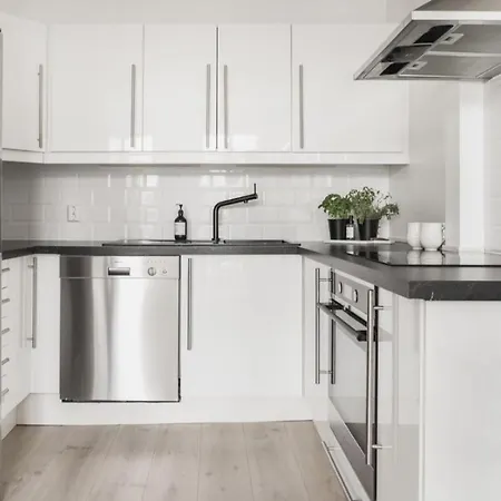 Supercentral Lejlighed *